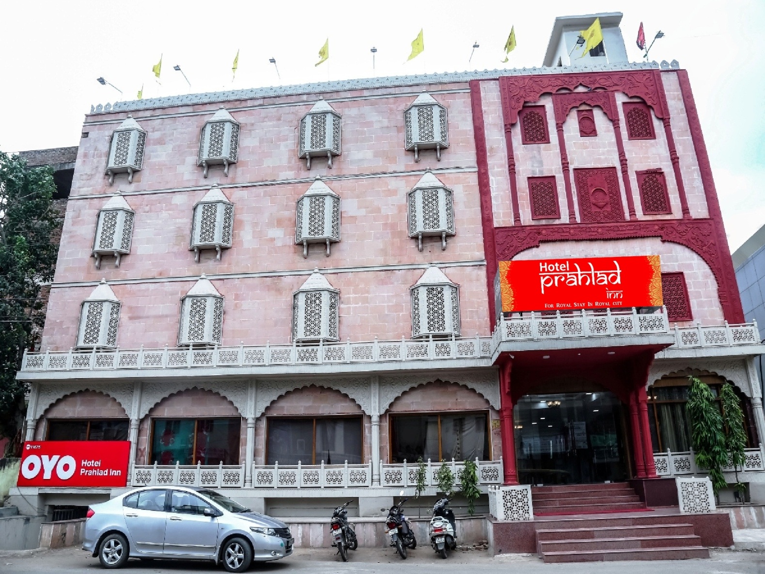 hotel-prahlad-inn
