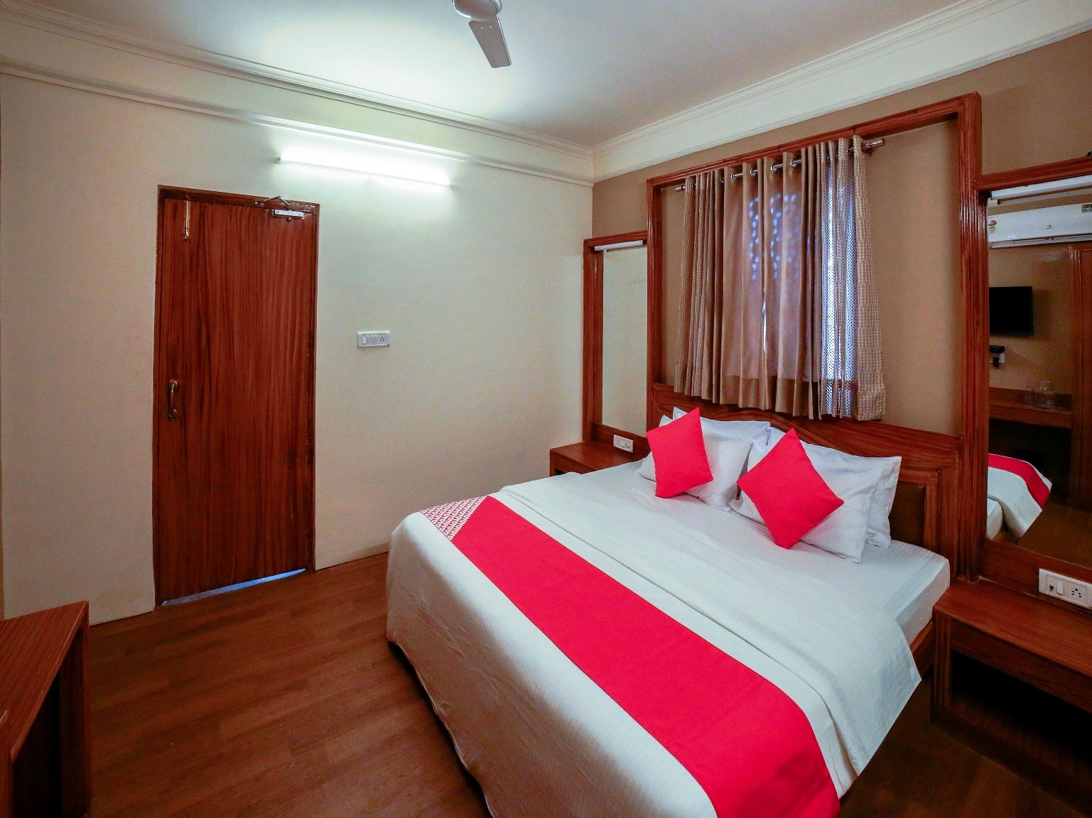 Suite Room